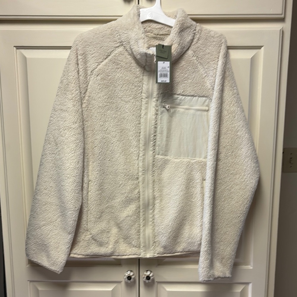 NWT Goodfellow Cozy Cream Fleece Jacket